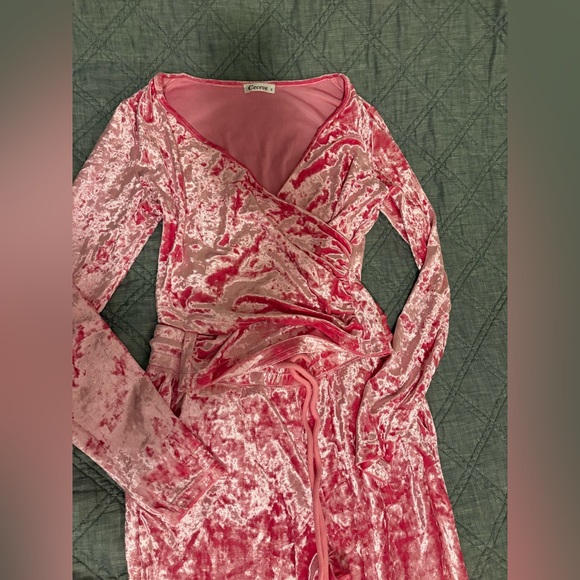 Ceceve Pink Velvet Lounge Set - Size S - Picture 3 of 6